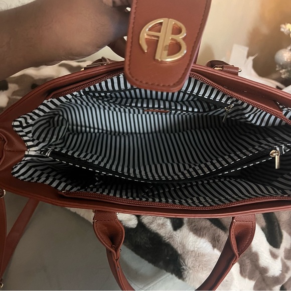 Top Handle Purse - Picture 2 of 4